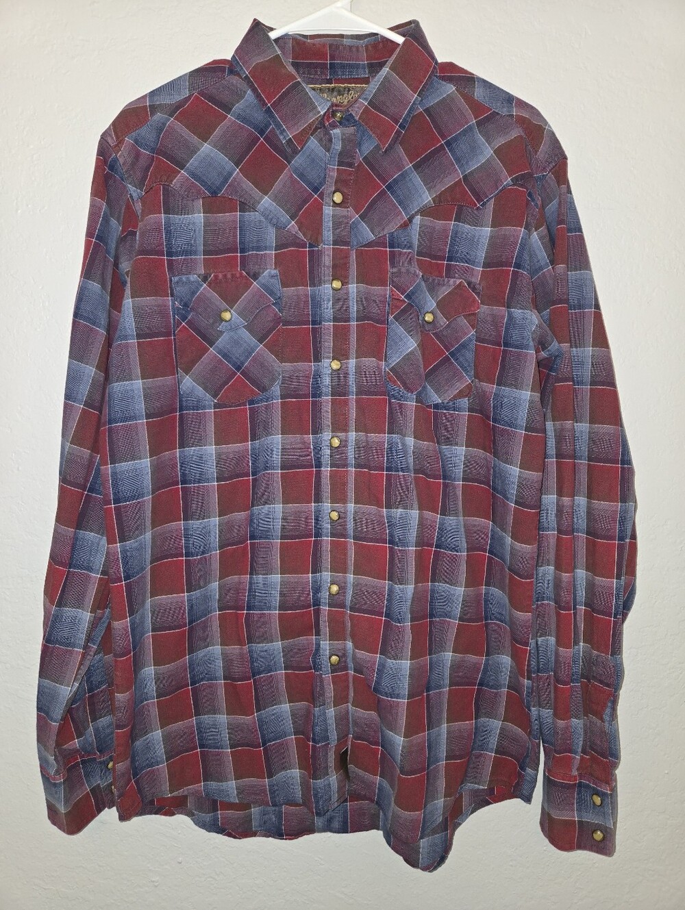 Wrangler Red and Blue Plaid Western Snap Shirt, Size Large - Picture 2 of 9